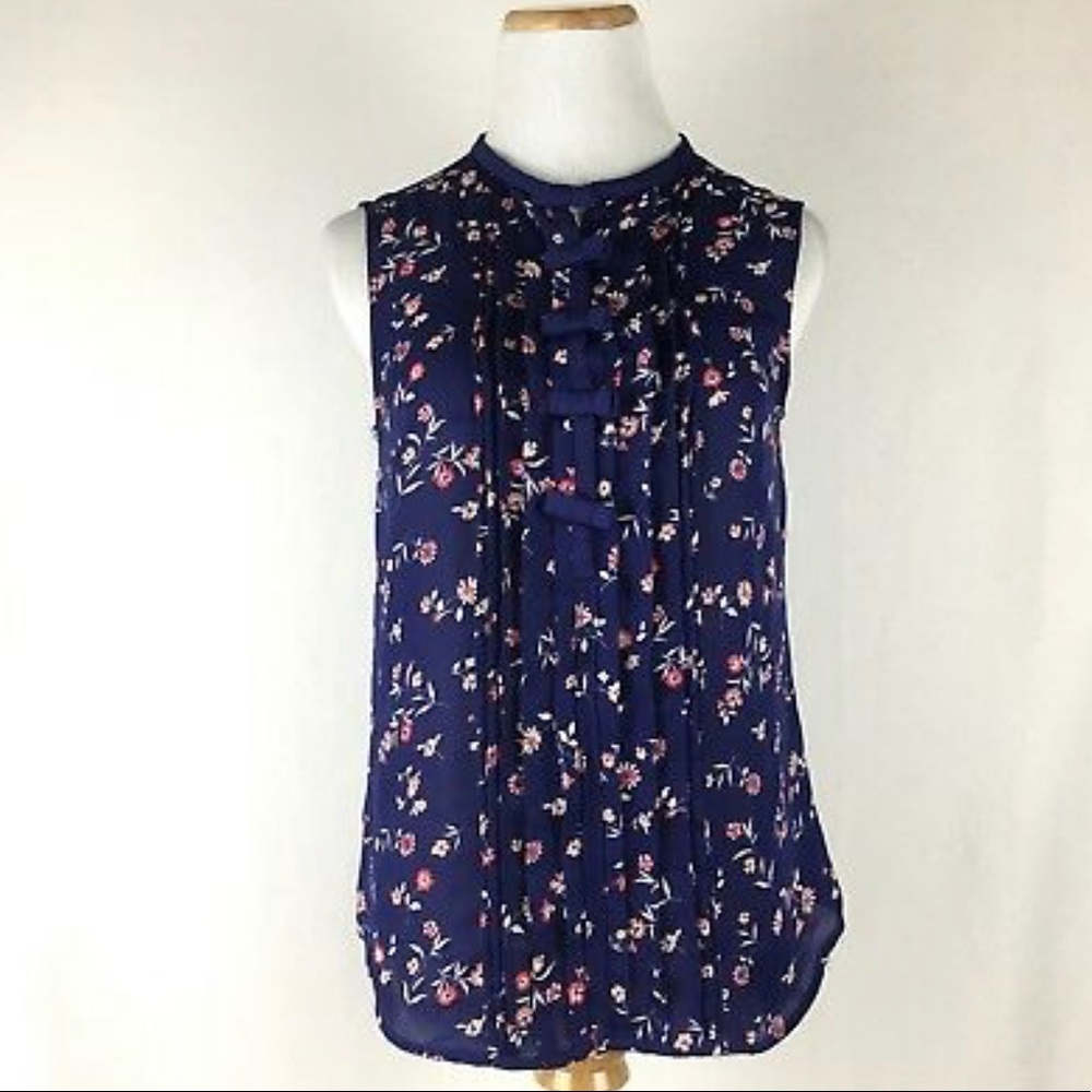 LAUREN CONRAD SMALL BLOUSE🤩